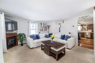 982 Adams St, Baldwin, NY 11510 - Photo 8