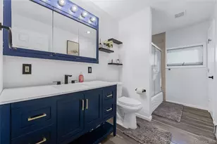 136 Patchogue Ave, Patchogue, NY 11772 - Photo 18