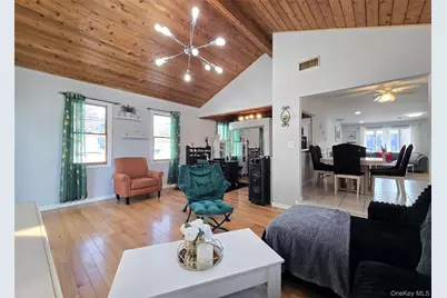 237 Donald Boulevard, Holbrook, NY 11741 - Photo 8