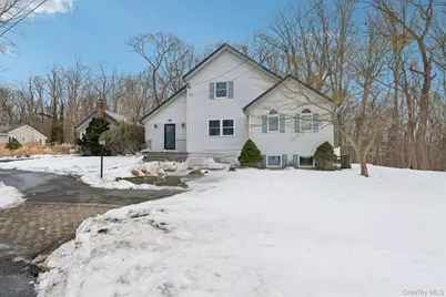 36 Locust Avenue, Miller Place, NY 11764 - Photo 4