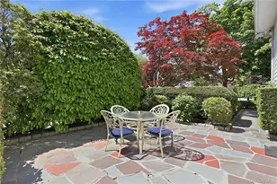 10 Belmont St, White Plains, NY 10605 - Photo 28