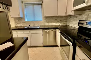 75 Greenway Close, Rye Brook, NY 10573 - Photo 4