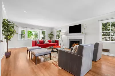 15 Church Lane, Scarsdale, NY 10583 - Photo 8