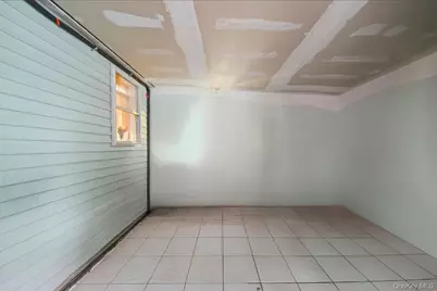 68 S Village Drive, Bellport, NY 11713 - Photo 18