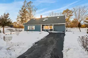 68 S Village Dr, Bellport, NY 11713 - Photo 2