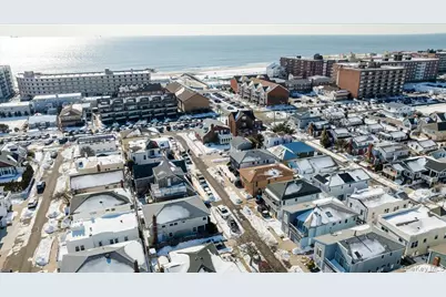 113 Belmont Avenue, Long Beach, NY 11561 - Photo 36