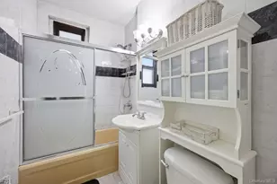 47-55 39th Pl, Sunnyside, NY 11104 - Photo 10