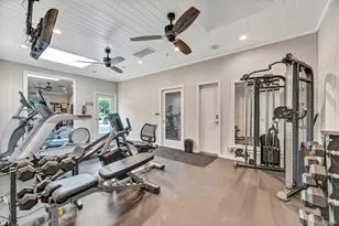 116 Fox Hill Dr, Calverton, NY 11933 - Photo 22