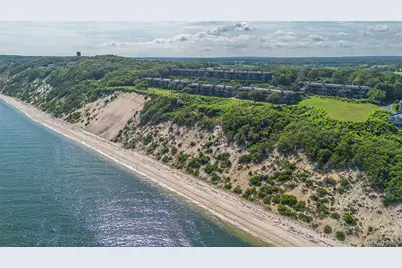 116 Fox Hill Drive, Calverton, NY 11933 - Photo 18