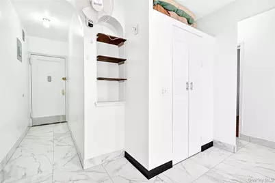 495 East 178 Street #6h, Bronx, NY 10457 - Photo 6