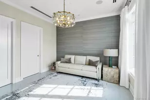 3000 Royal Ct, North Hills, NY 11040 - Photo 14