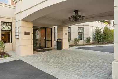 3000 Royal Court #3306 PH, North Hills, NY 11040 - Photo 24