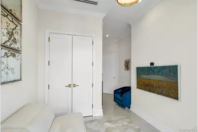 3000 Royal Court #3306 PH, North Hills, NY 11040 - Photo 8