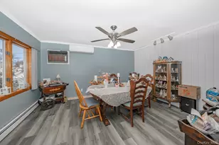 60 Easton Ave, North Babylon, NY 11703 - Photo 16