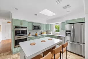 13 Colonial Ln, Bellport, NY 11713 - Photo 14