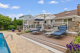 13 Colonial Ln, Bellport, NY 11713 - Photo 10