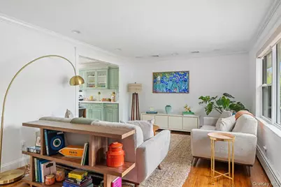 13 Colonial Lane, Bellport, NY 11713 - Photo 20