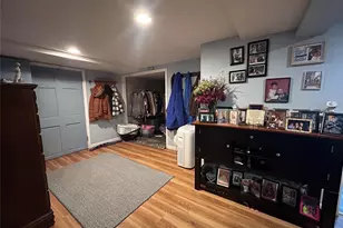 1123 Hyman Ave, Bay Shore, NY 11706 - Photo 24