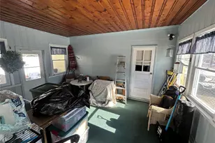 1123 Hyman Ave, Bay Shore, NY 11706 - Photo 10