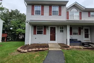 74 Lois Ln, Monroe, NY 10950 - Photo 2