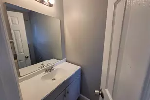 74 Lois Ln, Monroe, NY 10950 - Photo 10