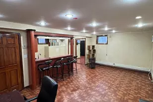 178-14 80th Dr, Jamaica, NY 11432 - Photo 16