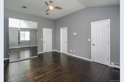 49 Ashwood Road Apt A #A, Port Washington, NY 11050 - Photo 14