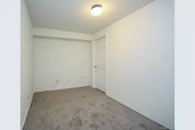 49 Ashwood Road Apt A #A, Port Washington, NY 11050 - Photo 18