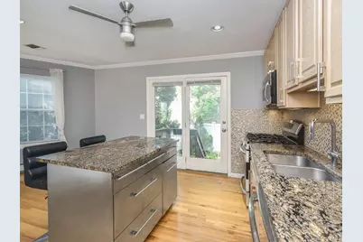 49 Ashwood Road Apt A #A, Port Washington, NY 11050 - Photo 8