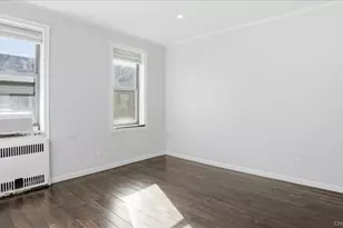 21 Barstow Rd, Great Neck, NY 11021 - Photo 12