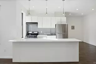 21 Barstow Rd, Great Neck, NY 11021 - Photo 4