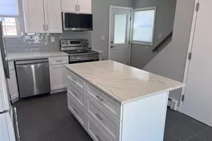 3 Birch Ct E, East Farmingdale, NY 11735 - Photo 2