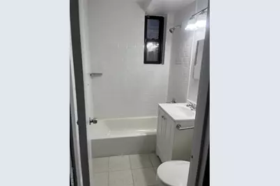 83-40 Austin Street #3U, Kew Gardens, NY 11415 - Photo 4