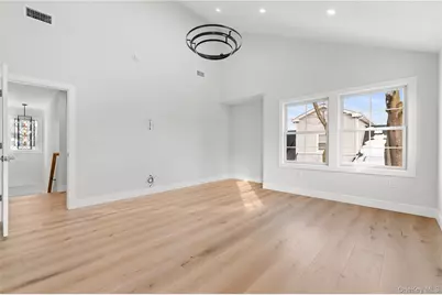 254 Elizabeth Avenue, Oceanside, NY 11572 - Photo 22