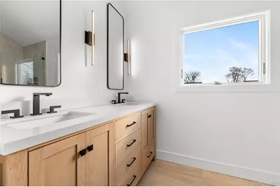 254 Elizabeth Avenue, Oceanside, NY 11572 - Photo 18