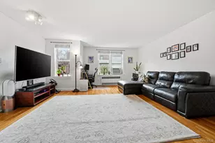 67-11 Yellowstone Blvd, Forest Hills, NY 11375 - Photo 4