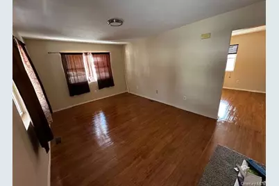 542 Post Avenue, Bellport, NY 11713 - Photo 8