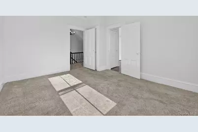 4 Parkview Terrace #2, Huntington, NY 11743 - Photo 14