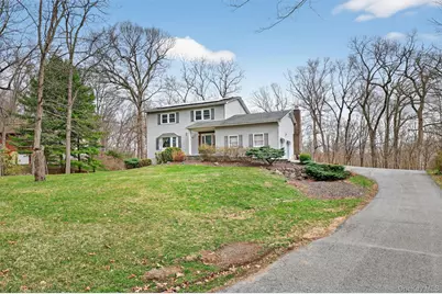 24 Pellbridge Drive, Hopewell Junction, NY 12533 - Photo 2