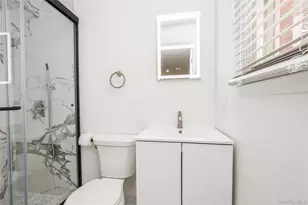 15 Center Dr, Syosset, NY 11791 - Photo 16