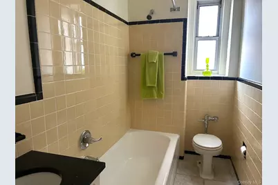 90 Bryant Avenue #Croydon-2.C, White Plains, NY 10605 - Photo 18