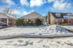 197 Emory Rd, Mineola, NY 11501 - Photo 2