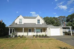 4 Addison Ln, Greenvale, NY 11548 - Photo 2