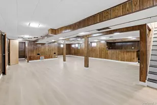 32 Rockland Dr, Jericho, NY 11753 - Photo 18