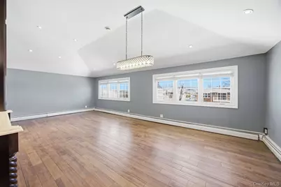 158-10 95th Street, Howard Beach, NY 11414 - Photo 20