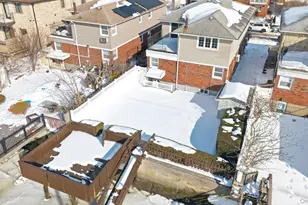 158-10 95th St, Howard Beach, NY 11414 - Photo 38