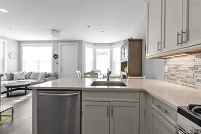 137 Emanuel Way, East Meadow, NY 11554 - Photo 8