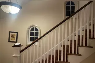 64 Maple Dr, Great Neck, NY 11021 - Photo 12