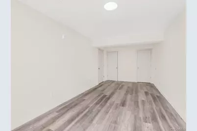 409 Warburton Avenue #1A, Yonkers, NY 10701 - Photo 8