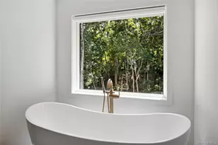 19 Elm Ln, Montauk, NY 11954 - Photo 18